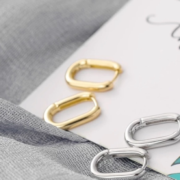 ✨Insta small gold hoop earrings - Picture 6 of 11